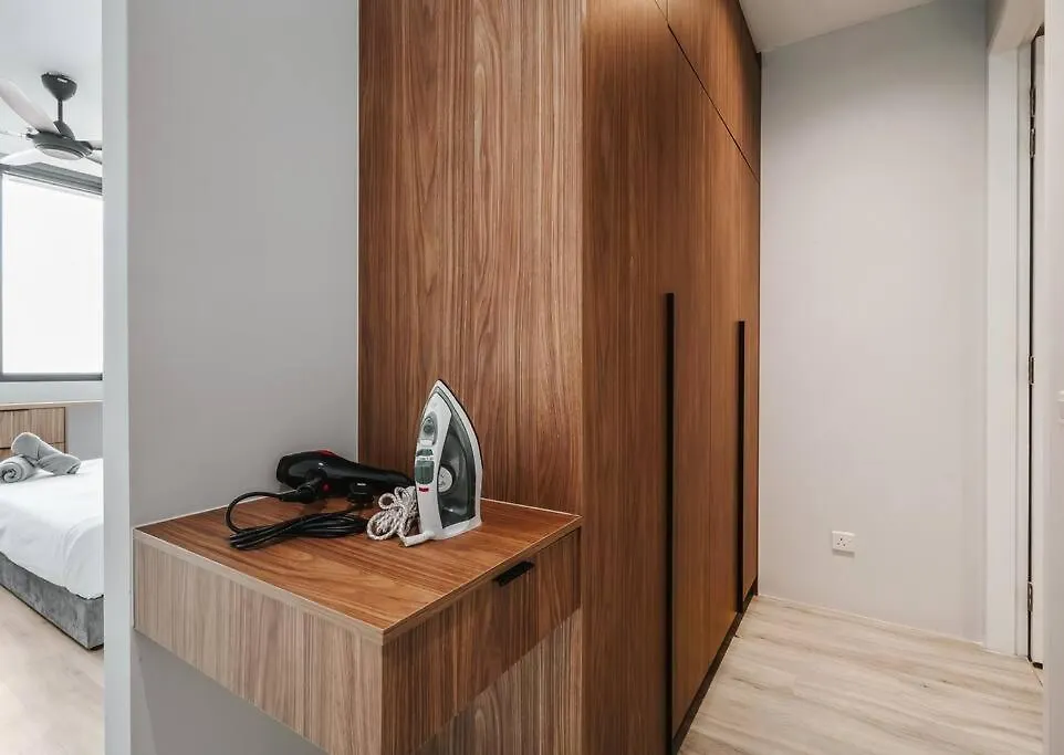 Lumi Tropicana 3Bedroom Petaling Jaya 0*,